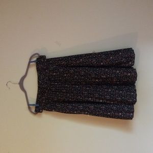 Vintage pleated Lark+Grey floral skirt. Size L, with belt,lightweight,flowy,navy